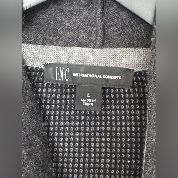 INC International Concepts - Women's Sweater - Size Large - Picture 2 of 4